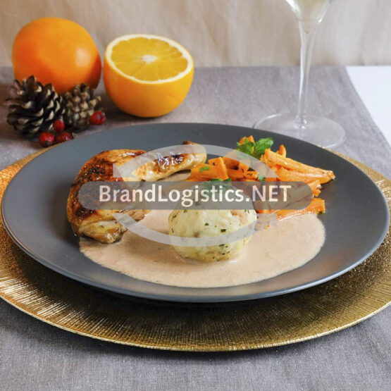 Hähnchenschenkel mit Orangen-Honig-Marinade, Glühweinsoße und Semmelknödel